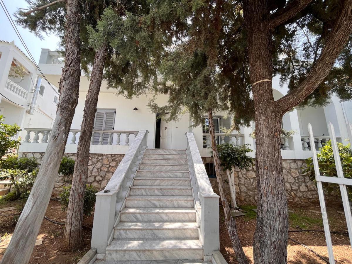 The Elegant Summer House Spétses Екстериор снимка